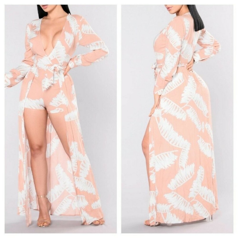 Fashion Nova Womens Romper Desert Child Printed Romper Blush Size L NWT